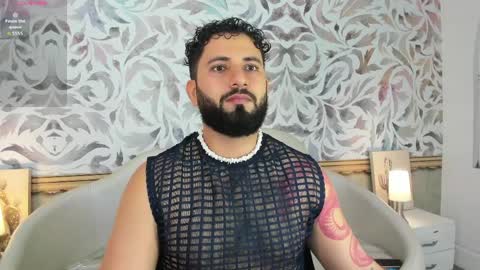 bear_mao_ online show from April 1, 11:44 am