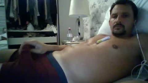 Snapshot of bearboudior chatting on October 25, 11:38 pm bearboudior online show from October 25, 11:38 pm