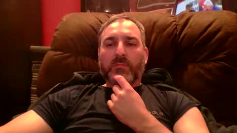 beardedambition online show from April 1, 12:33 am