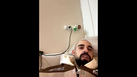 Ask me online show from December 4, 10:20 pm