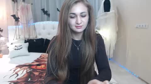 Snapshot of beataangel chatting on October 18, 8:18 am beataangel online show from October 18, 8:18 am