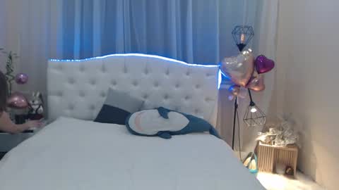 Snapshot of beataangel chatting on February 9, 2:07 pm beataangel online show from February 9, 2:07 pm