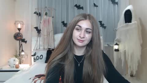 Snapshot of beataangel chatting on October 15, 10:05 am beataangel online show from October 15, 10:05 am