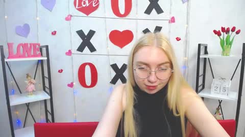 BeatriceFlyy online show from February 25, 9:20 am