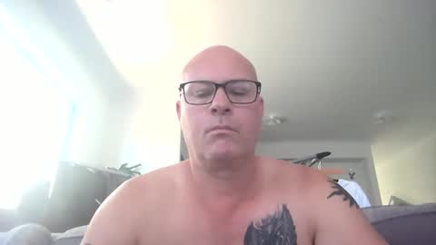 beatsboy87 online show from February 1, 3:52 am