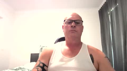 beatsboy87 online show from January 19, 7:04 am