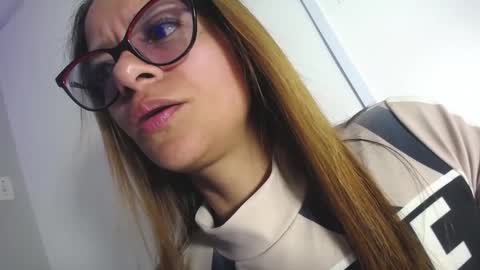 Snapshot of beautifull_wild_girl chatting on February 13, 7:10 pm maria online show from February 13, 7:10 pm