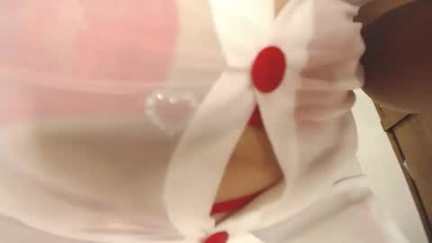 Snapshot of beauty_ass_69 chatting on October 4, 12:19 am NATHALIA online show from October 4, 12:19 am