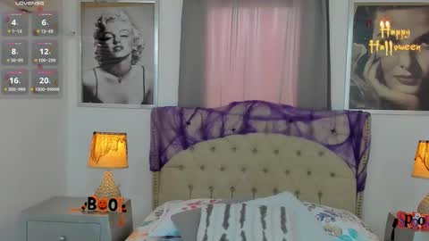 Ariana Reyes online show from October 29, 1:02 pm