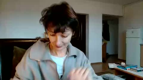 Raluca online show from December 25, 9:13 am