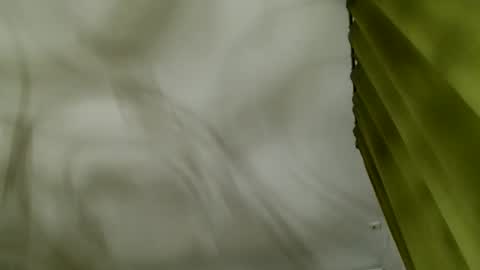 Raluca online show from September 13, 6:10 pm