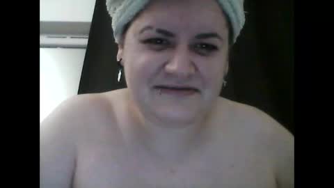 Becca-Van-Boa online show from March 27, 8:32 pm