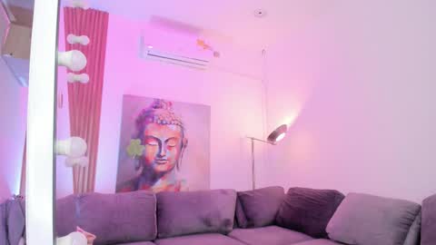 Victoria  online show from March 23, 11:59 am