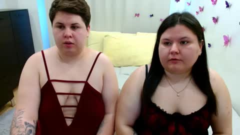 BeckyAndEllen online show from September 25, 10:11 am