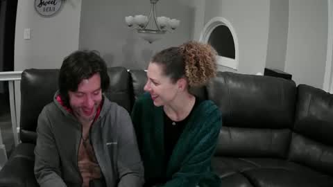 Snapshot of bedroom_king_and_queen chatting on January 19, 2:57 am Bedroom king and queen online show from January 19, 2:57 am