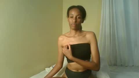 bee01hive online show from January 4, 7:34 pm