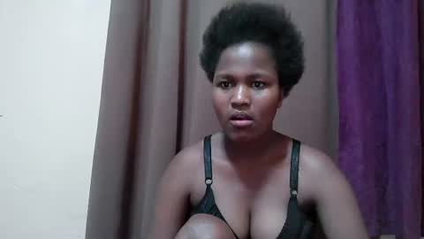 Snapshot of bee_arrie chatting on September 28, 10:19 pm nasha online show from September 28, 10:19 pm