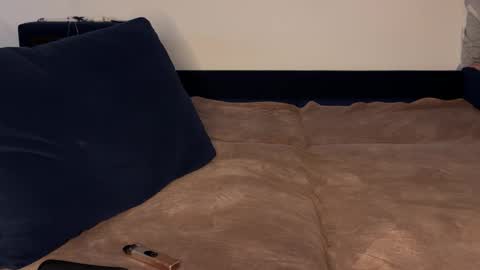 beeb0y online show from November 19, 1:32 pm