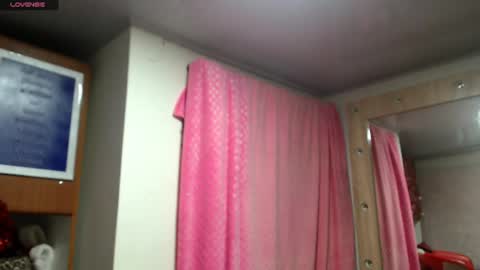 Snapshot of bekkasquirt chatting on March 9, 12:10 am bekkasquirt online show from March 9, 12:10 am