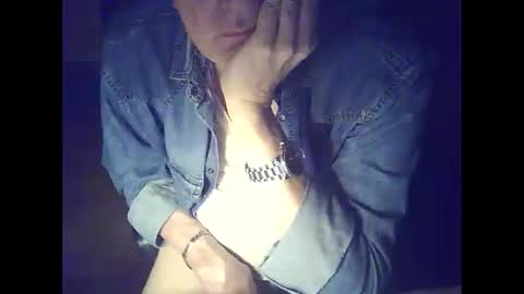Snapshot of bekklove1 chatting on October 15, 11:27 pm bekklove1 online show from October 15, 11:27 pm