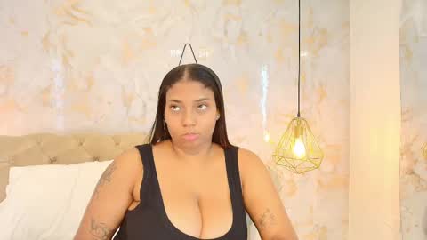 Snapshot of belacampbell chatting on October 7, 2:13 pm Bela online show from October 7, 2:13 pm