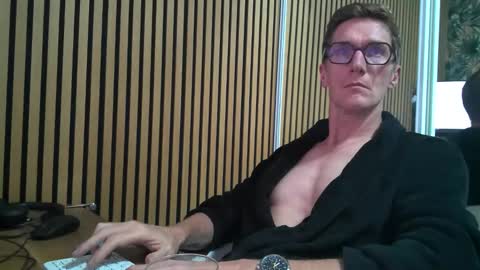 SexFriendFrance online show from November 12, 6:32 pm