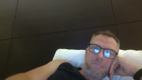 belgianordenary online show from November 17, 9:39 pm