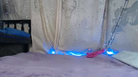 Snapshot of belinda_luna_ chatting on December 14, 2:22 am modelo independiente online show from December 14, 2:22 am