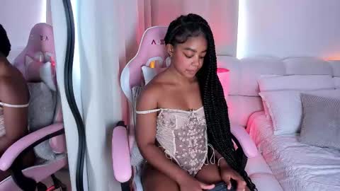 Snapshot of belkis_mills chatting on October 6, 4:25 pm Belkis online show from October 6, 4:25 pm