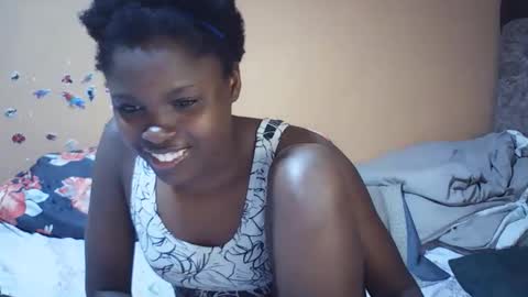 Bella online show from November 27, 2:36 pm