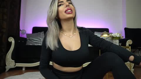 Emma  Bella online show from February 26, 6:04 pm