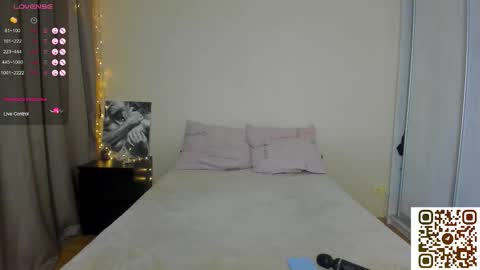 Snapshot of bella_foryou chatting on October 9, 2:17 am NastyaThere are legends that in this room all your wishes can come true  Private is Open online show from October 9, 2:17 am