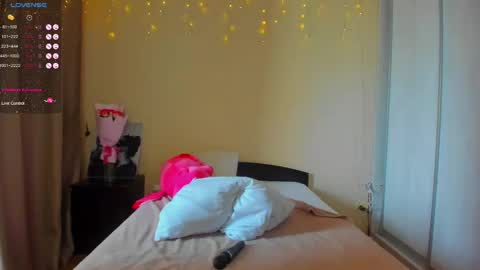 Snapshot of bella_foryou chatting on February 15, 3:42 am NastyaThere are legends that in this room all your wishes can come true  Private is Open online show from February 15, 3:42 am