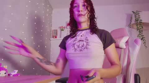 Snapshot of bella_franco chatting on March 4, 2:17 am In instagran bel myangel online show from March 4, 2:17 am