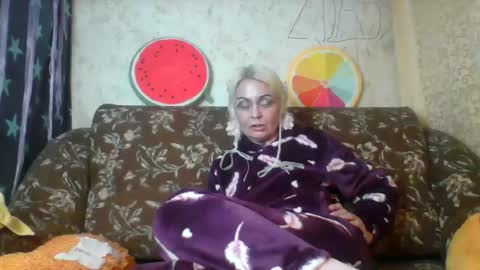 Snapshot of bella_nathalie chatting on October 19, 2:33 pm Bella Nathalie online show from October 19, 2:33 pm