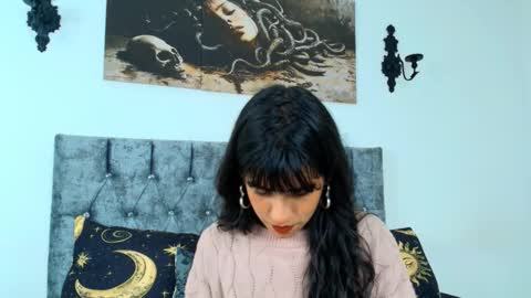 Bella online show from October 26, 2:01 am