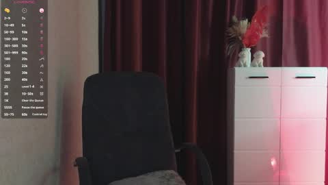 Bella online show from April 16, 5:24 pm