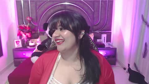 Snapshot of bella_taylor_a chatting on January 16, 12:12 am  Bella Taylore  online show from January 16, 12:12 am