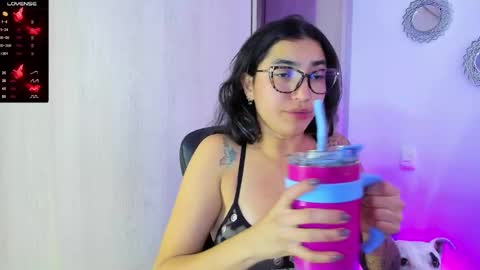 Bella online show from February 8, 10:35 pm