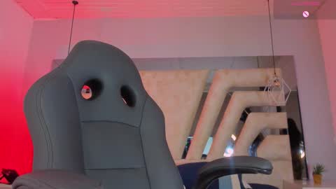 bellaboobs_ online show from September 13, 8:11 pm