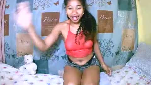 bellaena online show from September 24, 6:42 am