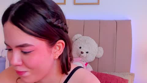 Snapshot of bellafontana chatting on September 19, 6:55 pm BellaFontana online show from September 19, 6:55 pm