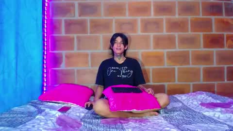 bellamy_094 online show from September 23, 7:53 pm