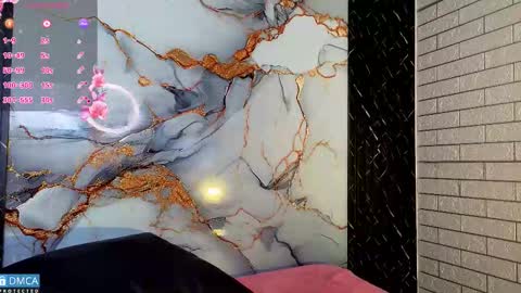   online show from March 14, 11:36 am