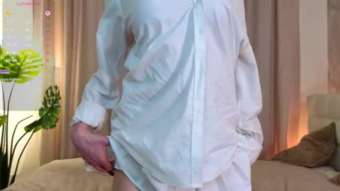 Anna  u can call me Ana de Armas online show from November 14, 6:43 pm