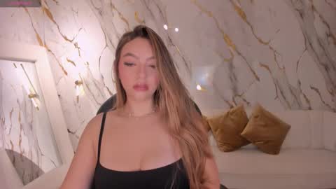 Snapshot of bellarosex1 chatting on September 24, 3:13 am Bella Rose online show from September 24, 3:13 am