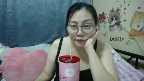 Snapshot of bellbabe chatting on September 24, 3:13 am Bella online show from September 24, 3:13 am