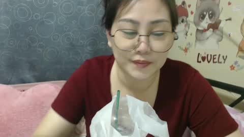 Snapshot of bellbabe chatting on February 9, 7:15 am Bella online show from February 9, 7:15 am
