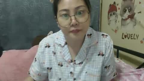 Snapshot of bellbabe chatting on September 10, 9:10 am Bella online show from September 10, 9:10 am