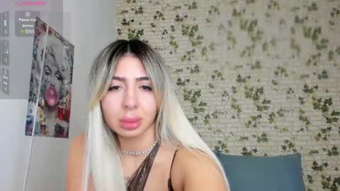 LucyJelly online show from January 14, 1:17 pm